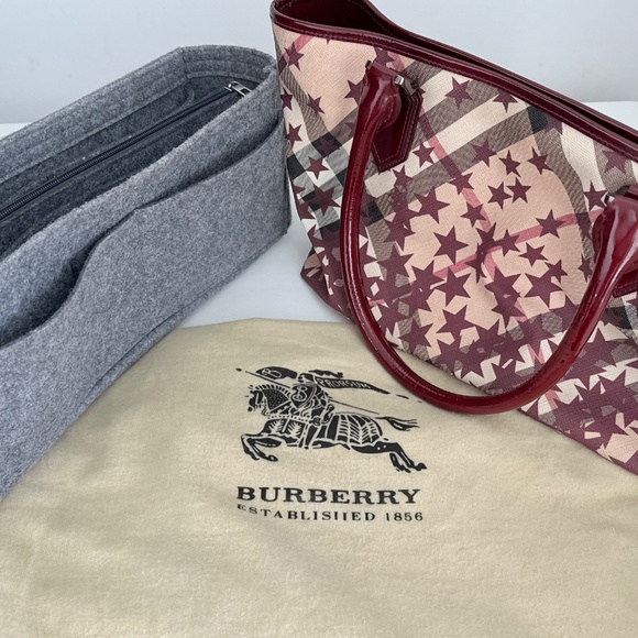 Burberry bag color burgundy - Picture 12 of 14